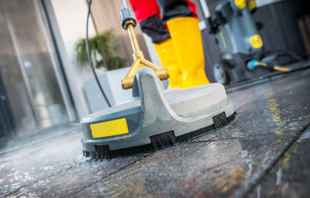 Best Commercial Building Pressure Washing  in Minot Af, ND